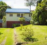 Pet Friendly Beach Cottage at Ballingalla - Holiday Adelaide