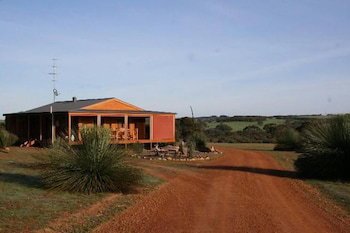 Eleanor River Homestead - Holiday Adelaide 2