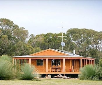 Eleanor River Homestead - Holiday Adelaide 1