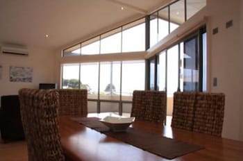 Birubi Holiday Homes - Holiday Adelaide 1