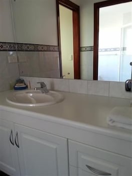 Birubi Holiday Homes - Holiday Adelaide 6