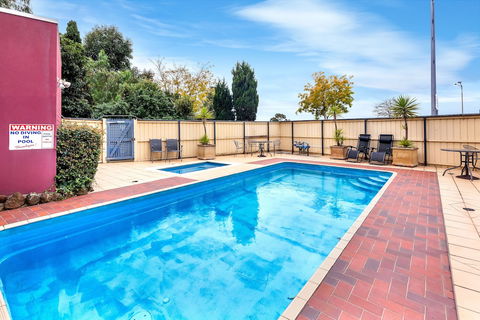 Parkside Motel Geelong - Holiday Adelaide 2