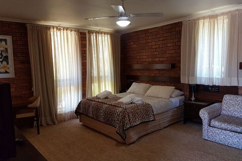 Toora Lodge Motel - Holiday Adelaide 7