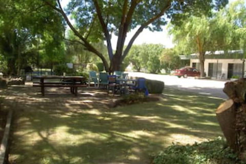 Yea Motel - Holiday Adelaide 5