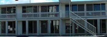 Slipway Hotel Motel - Holiday Adelaide 0