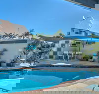 Nautilus Noosa Holiday Resort - Holiday Adelaide