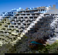 Inn on the Park Apartments - Holiday Adelaide