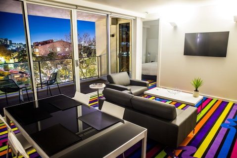 ADGE Apartments - Holiday Adelaide 4