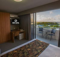Gladstone Reef Hotel Motel - Holiday Adelaide