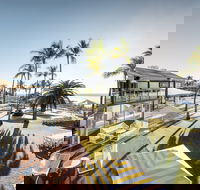 Mangrove Hotel - Holiday Adelaide