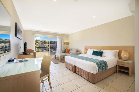 Terrigal Sails Serviced Apartments - Holiday Adelaide 3