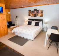 Seppelts View Cabins - Holiday Adelaide
