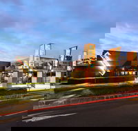 Nightcap at Keysborough Hotel - Holiday Adelaide