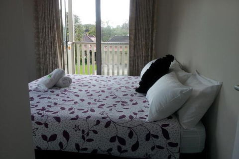 Warrnambool Holiday Accommodation - Holiday Adelaide 3