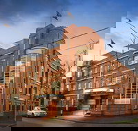 Quest East Melbourne - Holiday Adelaide