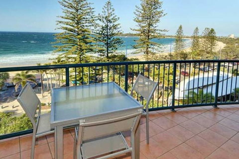 Peninsular Beachfront Resort - Holiday Adelaide 1