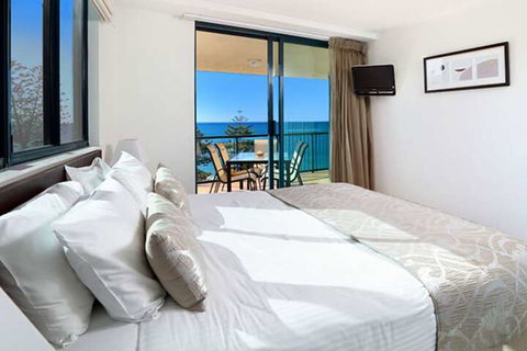 Peninsular Beachfront Resort - Holiday Adelaide 5