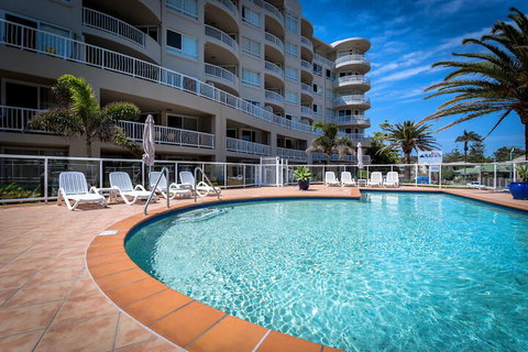 Kirra Beach Apartments - Holiday Adelaide 1