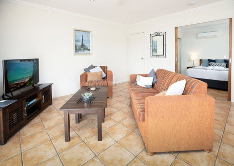 Noosa River Palms - Holiday Adelaide 3