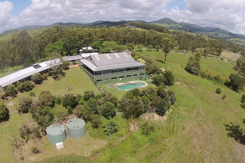 Amamoor Lodge - Holiday Adelaide 4