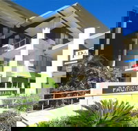 Pacific Marina Apartments