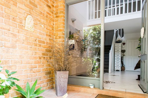 Anne's Waterfront Haven B&B - Holiday Adelaide 2