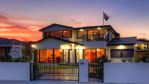 Birchwood On The River - Holiday Adelaide 1
