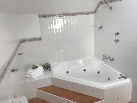 Valley Of The Waters B&B - Holiday Adelaide 5