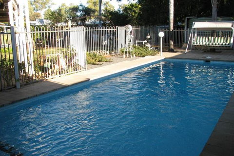 Kathys Place Bed And Breakfast - Holiday Adelaide 4