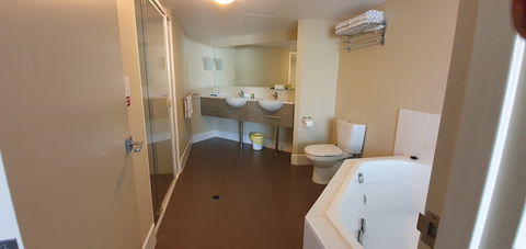 Pier Resort - Holiday Adelaide 4