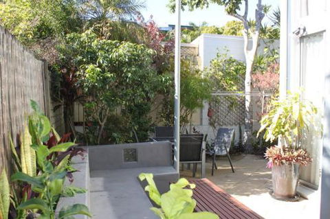 A Beautiful Flat - Holiday Adelaide 1