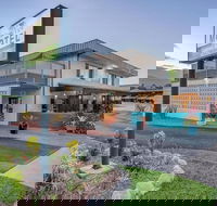 Demi View Motel - Holiday Adelaide