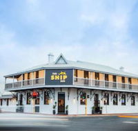 Nightcap at the Ship Inn - Holiday Adelaide