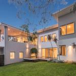 Calm Waters - Holiday Adelaide 0