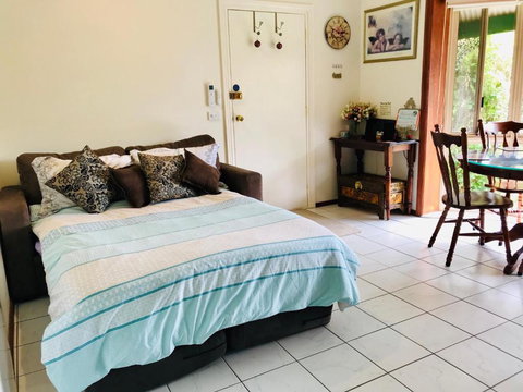 Fairy Wren Cottage Country To Coast Retreat - Holiday Adelaide 5