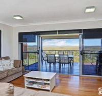 Jinalong 17 Pacific Street Family home great views. - Holiday Adelaide