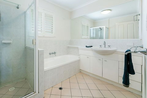 Redcliffe Peninsula Penthouse - Holiday Adelaide 7