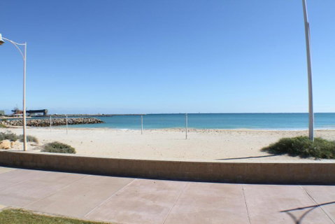 Geraldton Holiday Unit With Free Netflix - Holiday Adelaide 4