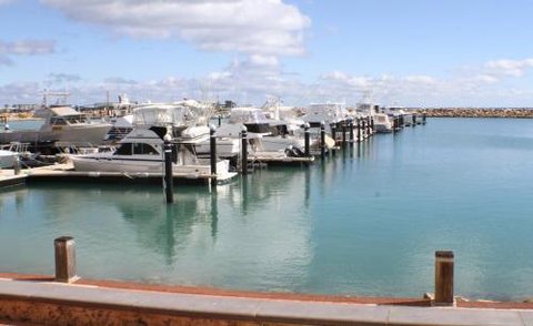 Geraldton Holiday Unit With Free Netflix - Holiday Adelaide 5