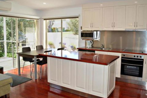 Metung Cottage - Holiday Adelaide 4