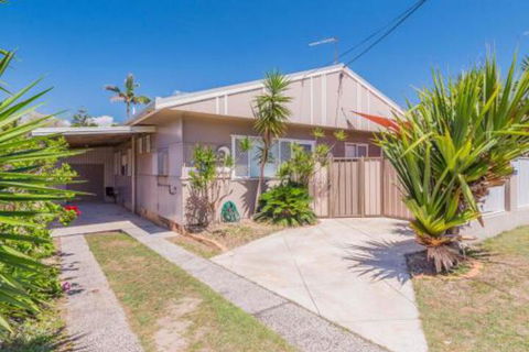 Yamba Daze Sunrise Pet Friendly - Holiday Adelaide 3