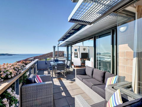 One Mile Cl Townhouse 22 26 The Deckhouse - Holiday Adelaide 6