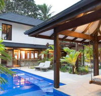 Spice at Oak Award Winning Luxury Absolute Oceanfront House Oak Beach Near Port Douglas - Holiday Adelaide