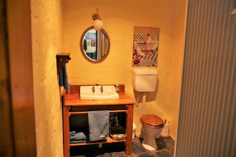 Griffiths Cottage - Holiday Adelaide 7