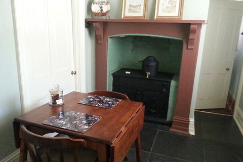 Burra Railway Station Bed & Breakfast - Holiday Adelaide 7