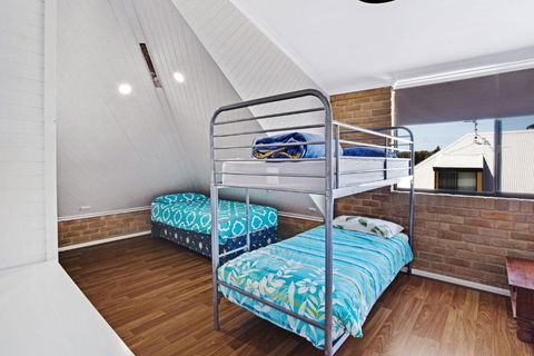 Salt Wood Cabin Style Retreat - Holiday Adelaide 5