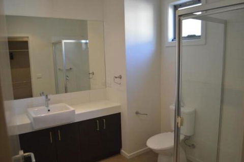 Family Friendly Unit - Holiday Adelaide 7