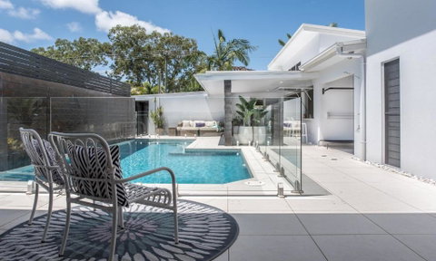 Noosaville Hideaway - Holiday Adelaide 6