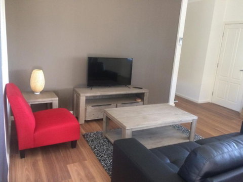 Costa Park Cottage Dio Armidale - Holiday Adelaide 5