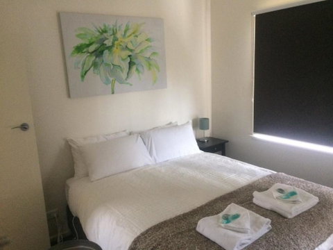 Costa Park Cottage Dio Armidale - Holiday Adelaide 1